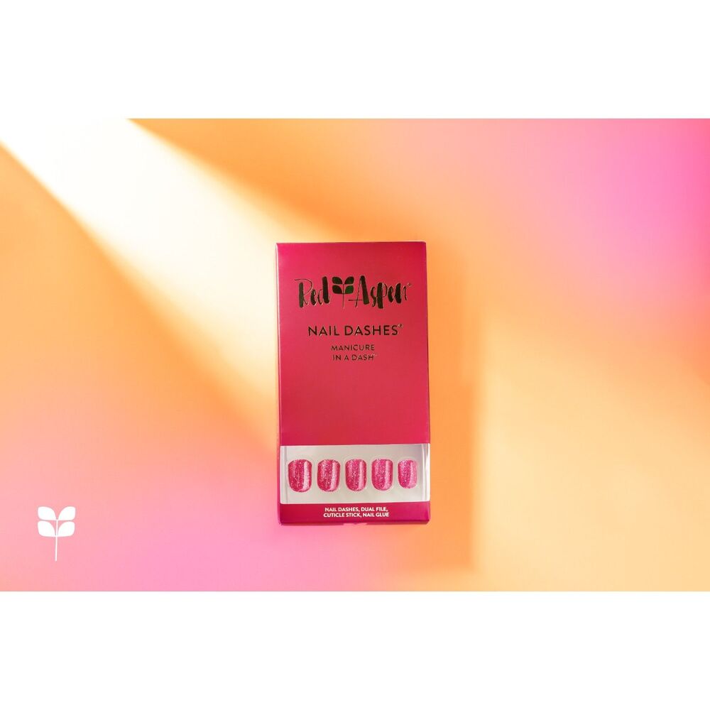 Red Aspen Hot To Trot Trish Nail Dashes Short Square Pink Glitter New - Picture 5 of 5